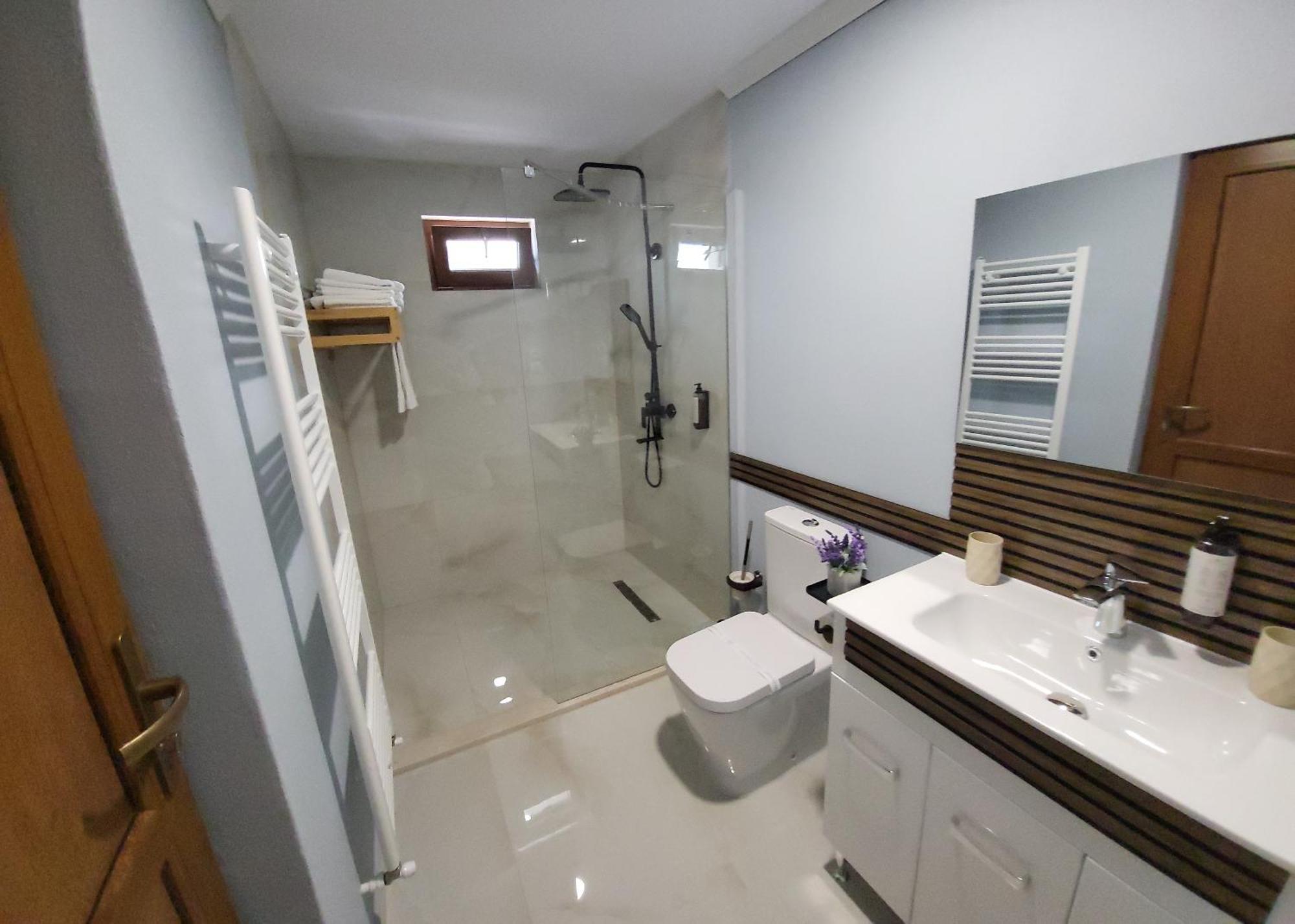 Pensiunea Hanul Huniazilor Hunedoara Ngoại thất bức ảnh